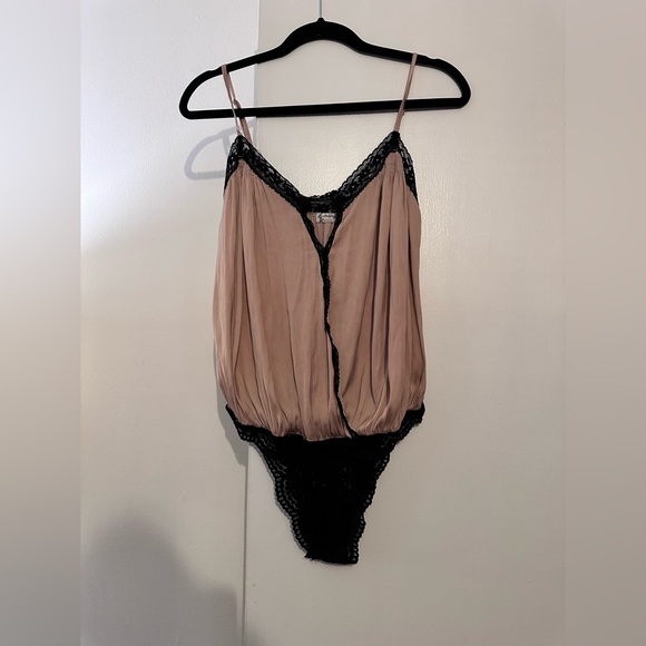 Free people Blush and Black Lace Bodysuit - Picture 1 of 4